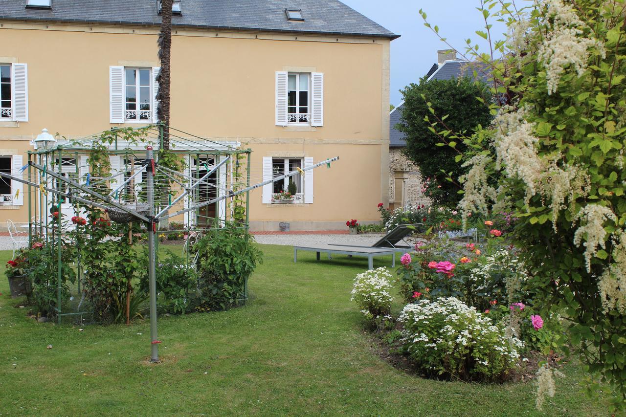 Chambres D'Hotes La Gloriette Ryes Exteriör bild